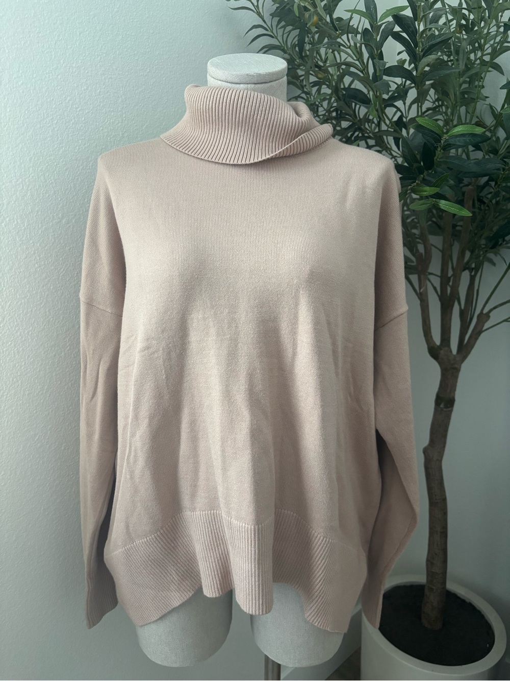 New Zeagoo High neck Sweater sz XL